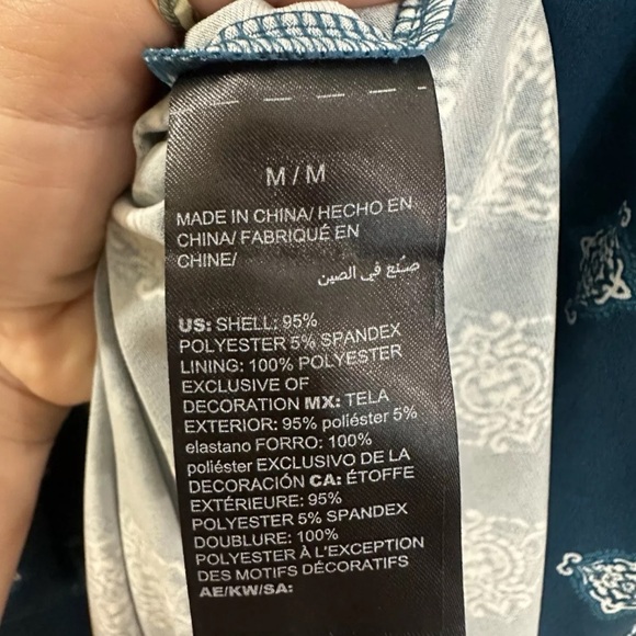 White House Black Market One Piece Women’s Size Medium Turquoise And White NWT - Picture 11 of 11